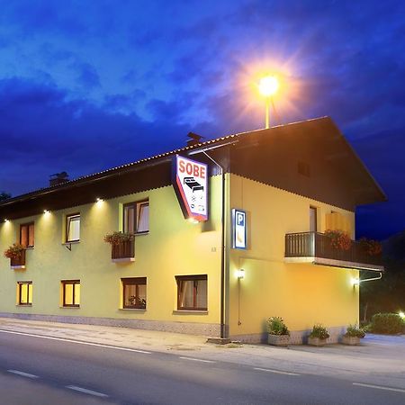Rooms Sustersic Lublana Zewnętrze zdjęcie