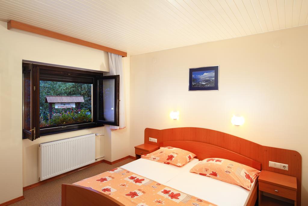 Rooms Sustersic Lublana Zewnętrze zdjęcie