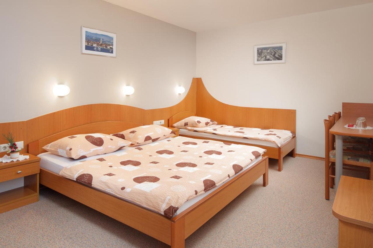 Rooms Sustersic Lublana Zewnętrze zdjęcie