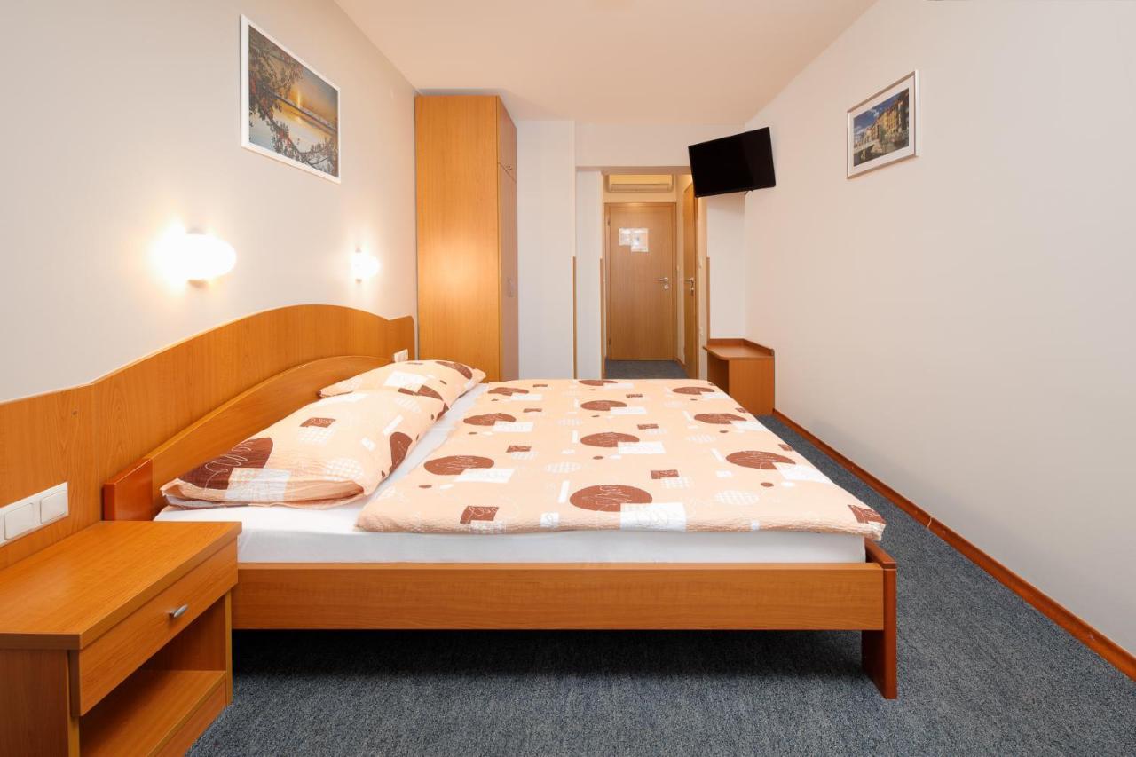 Rooms Sustersic Lublana Zewnętrze zdjęcie
