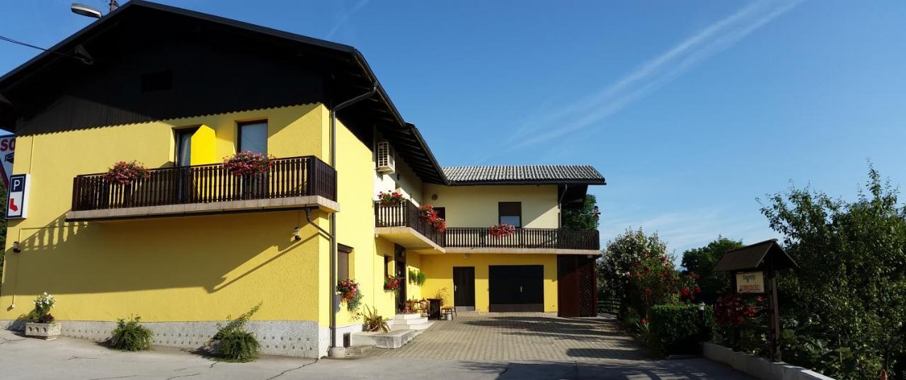 Rooms Sustersic Lublana Zewnętrze zdjęcie